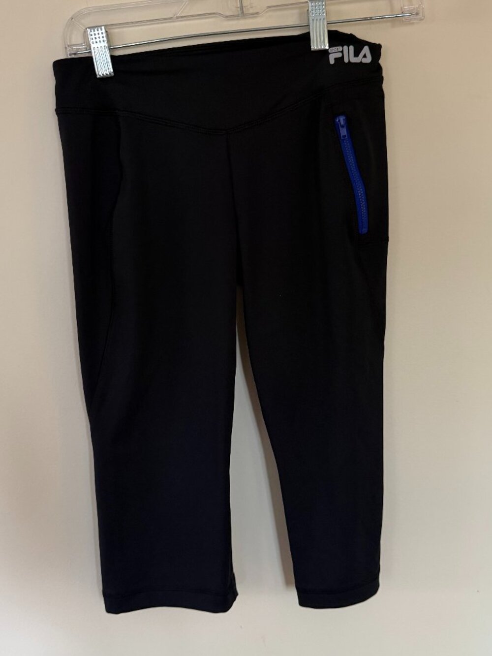 FILA Sport Cropped Capri Leggings - Size XS